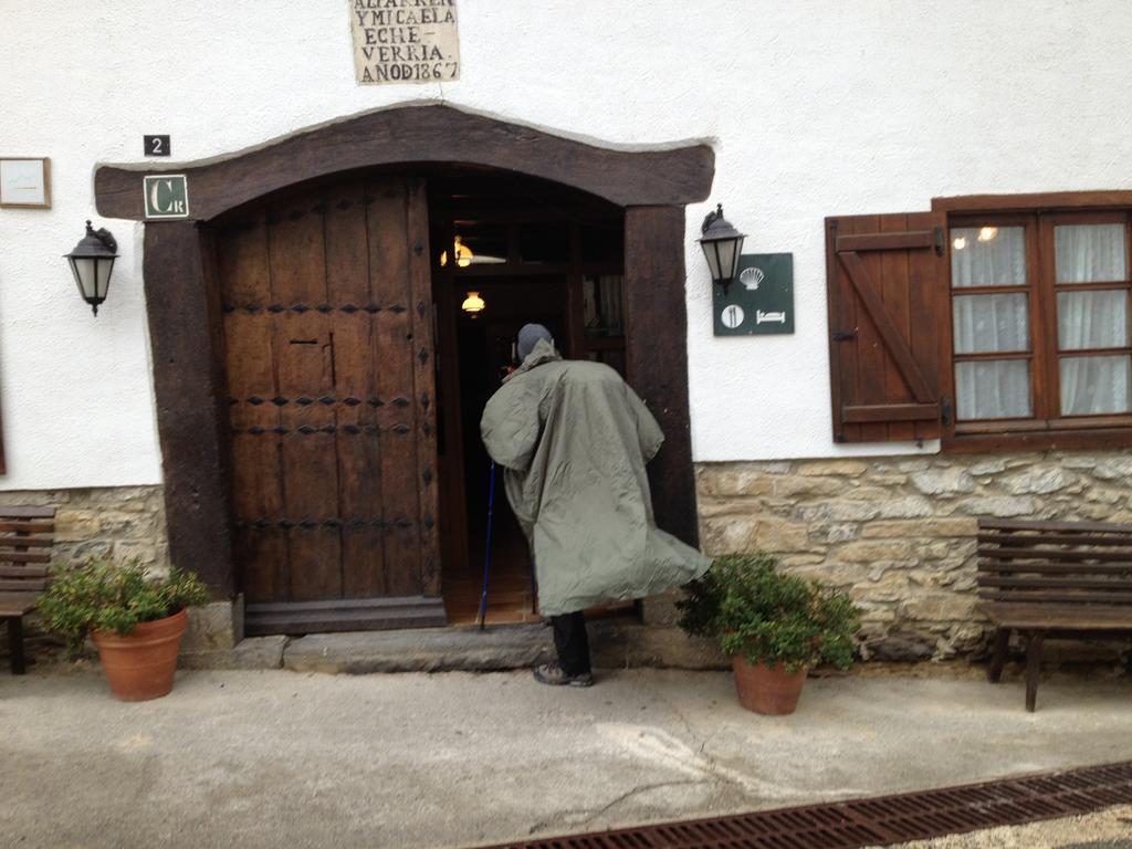 La Posada Nueva Casa de hóspedes Viscarret-Guerendiain Exterior foto